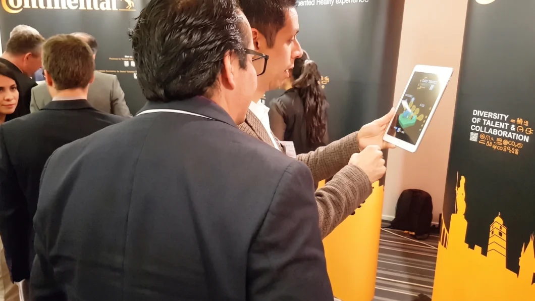 Aplicación de realidad aumentada y gamificación para el stand de Continental