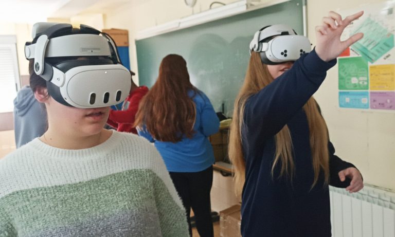 Realidad virtual aplicada a institutos