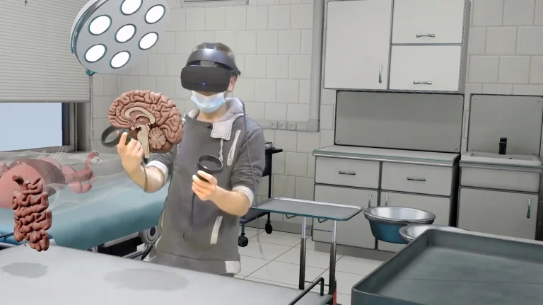 Simulador de realidad virtual aplicado al sector salud de la Universidad Católica de Valencia (UCV)