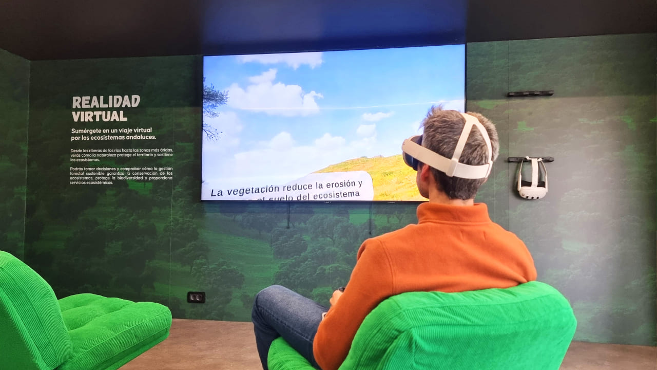 Educa Bus, campaña itinerante para concienciar sobre medioambiente en Andalucía con Realidad Virtual